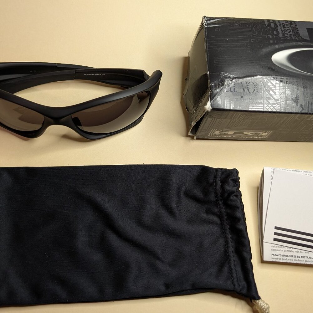Oakley Pit Bull shades, new with box. - Picture 2 of 3